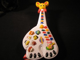 giraffe guitar